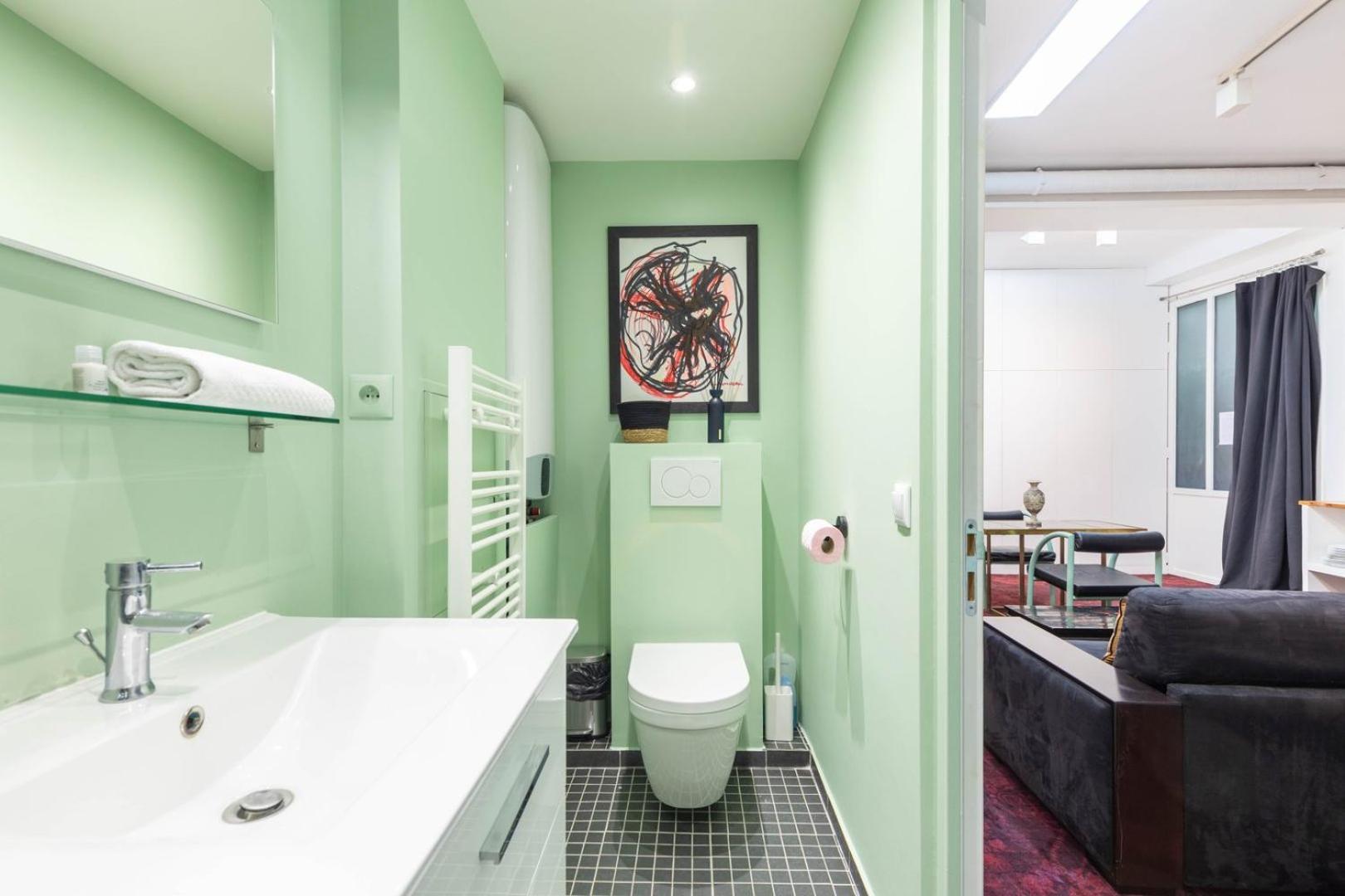 Guestready - Artist Loft With A Vertical Garden ปารีส ภายนอก รูปภาพ